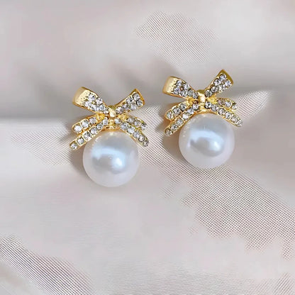 BOW ELEGANCE PEARL EARRING