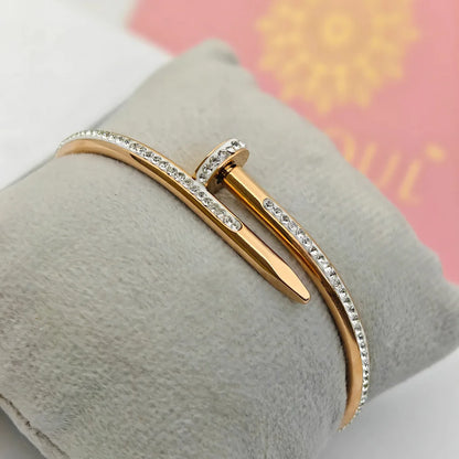 DIAMOND NAIL BRACELET