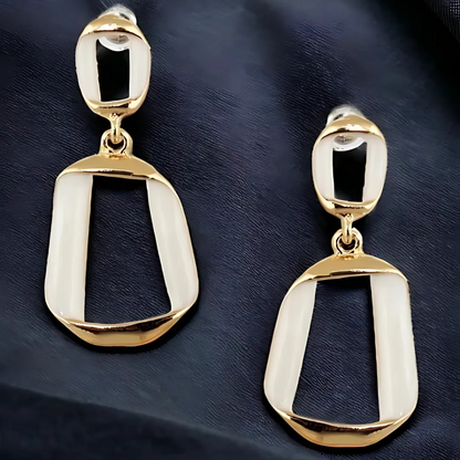 RECTANGLE ELEGANCE EARRING