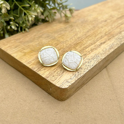 GOLDEN WHITE CUFFLINK EARRING