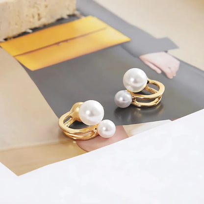 PEARL DUO GOLD EARRING