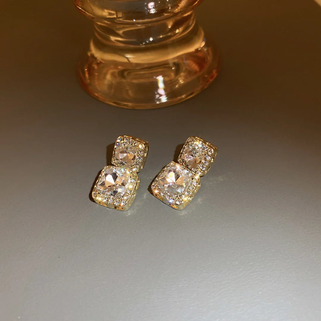 SPARKLING ELEGANCE EARRING