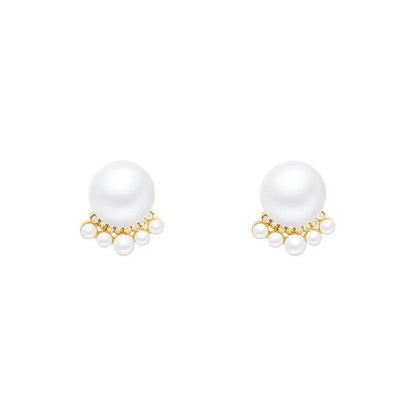 PEARL CLUSTER ELEGANCE EARRING